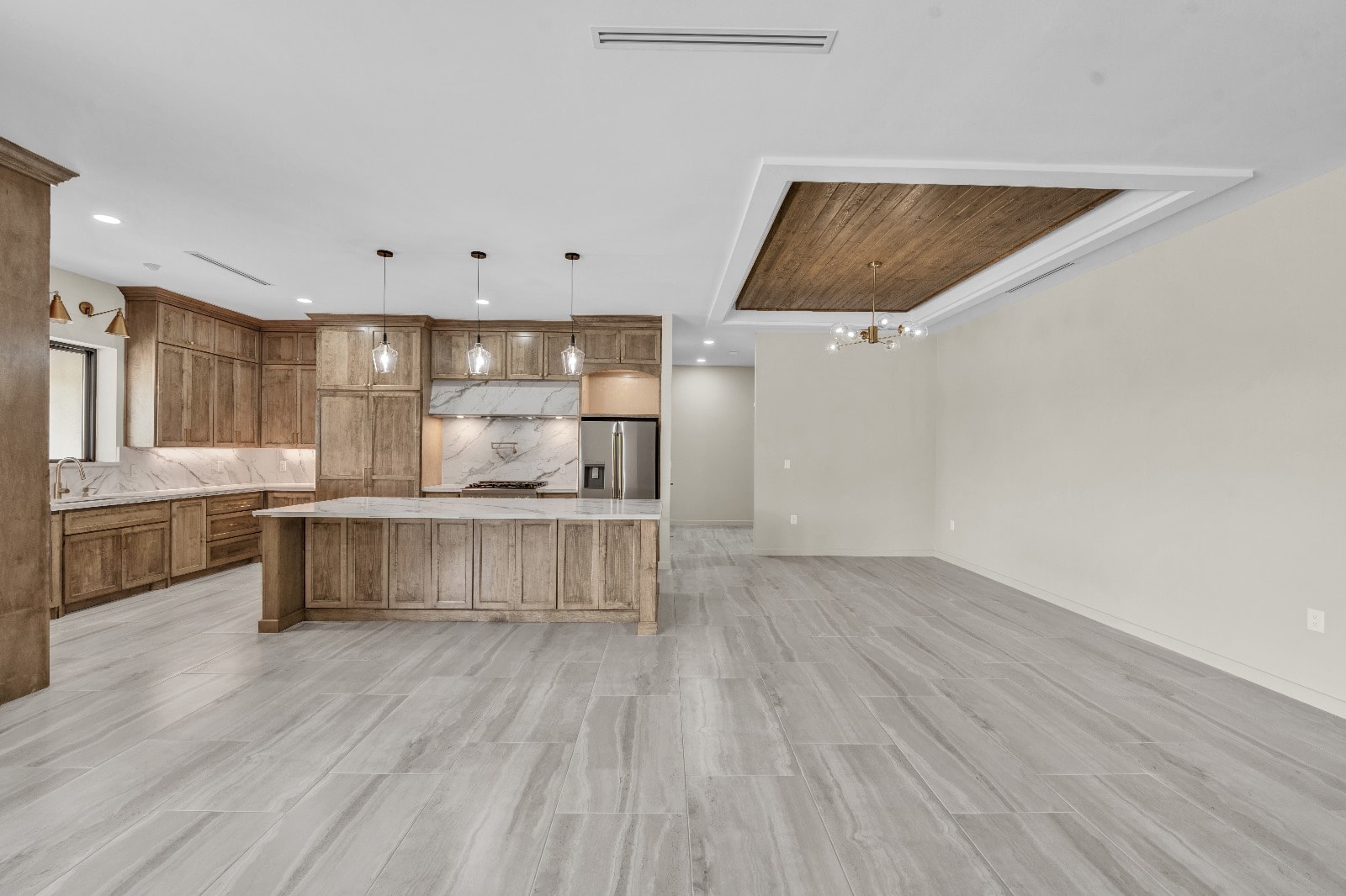 Custom Home — Edinburg photo 3