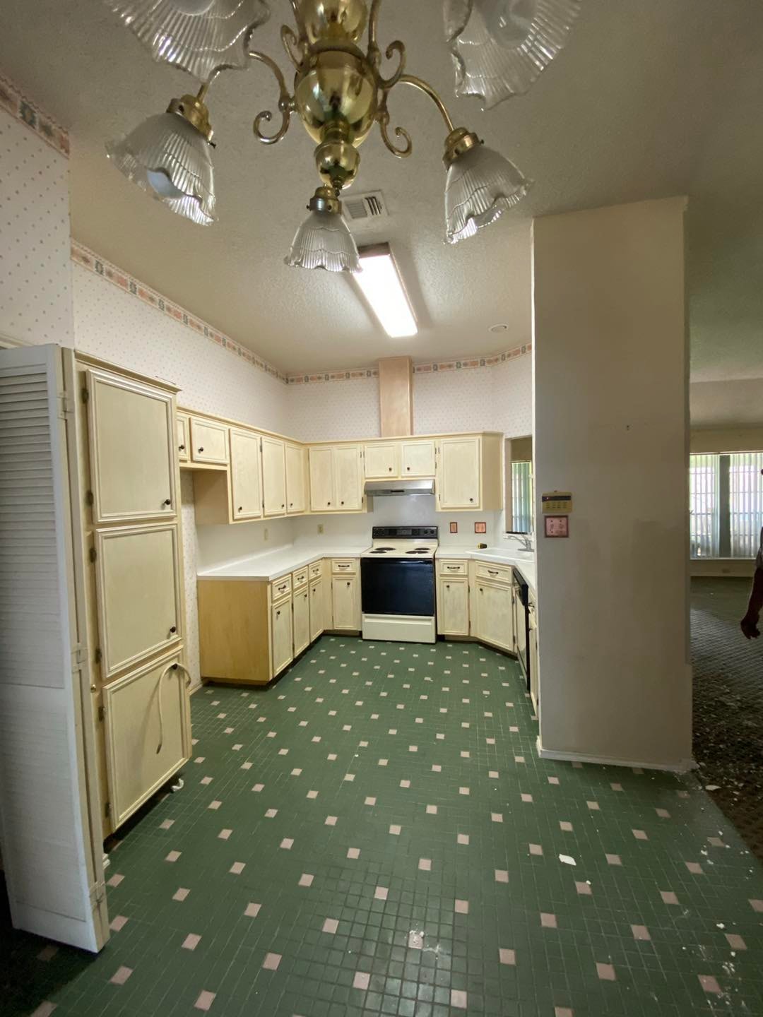 Kitchen Remodel — White Shaker & Black Appliances photo 2